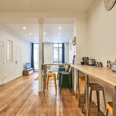 34 Luxury Flat Opera